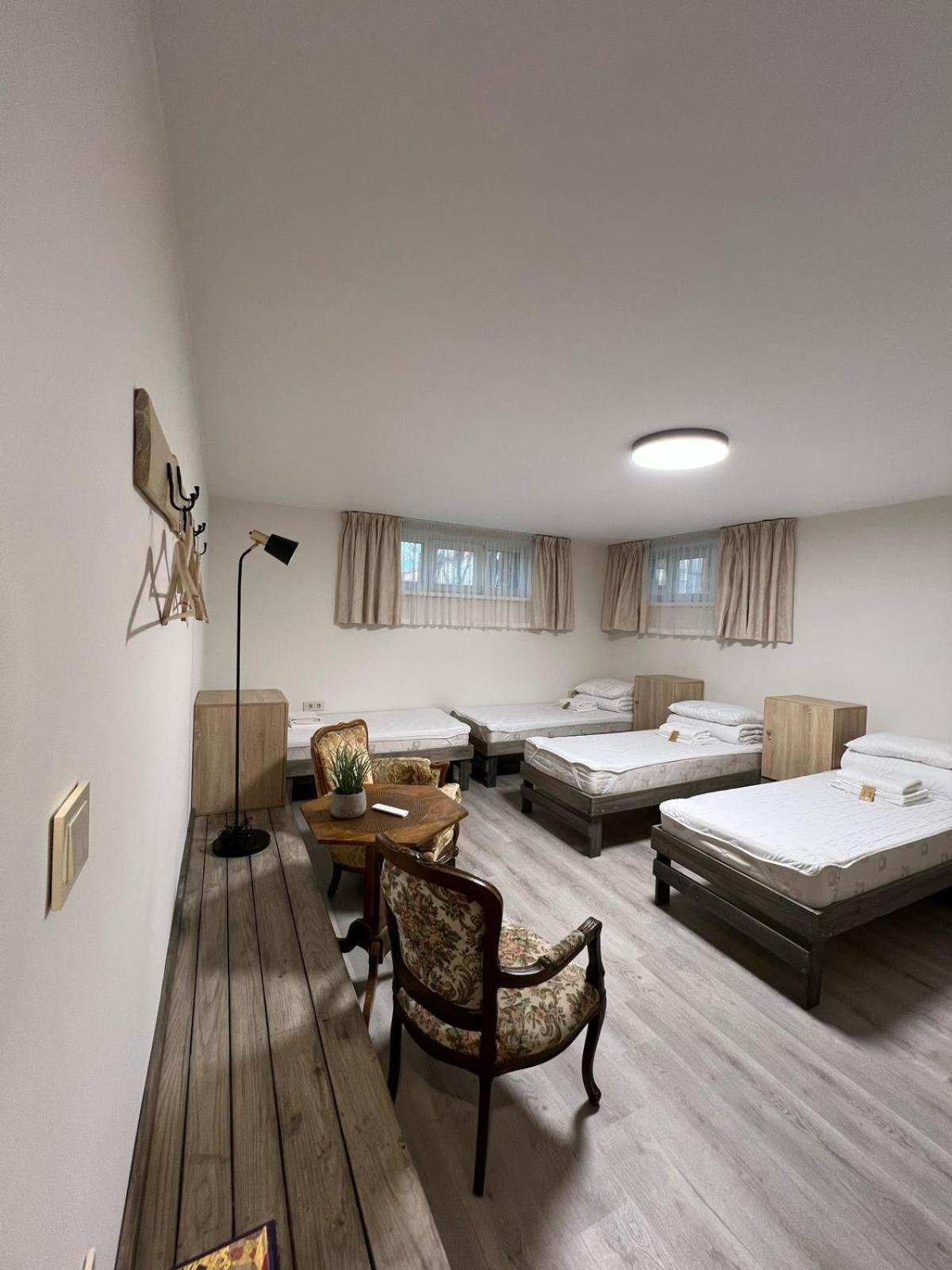 Kubu Ground Floor Rooms Klaipeda Exterior photo